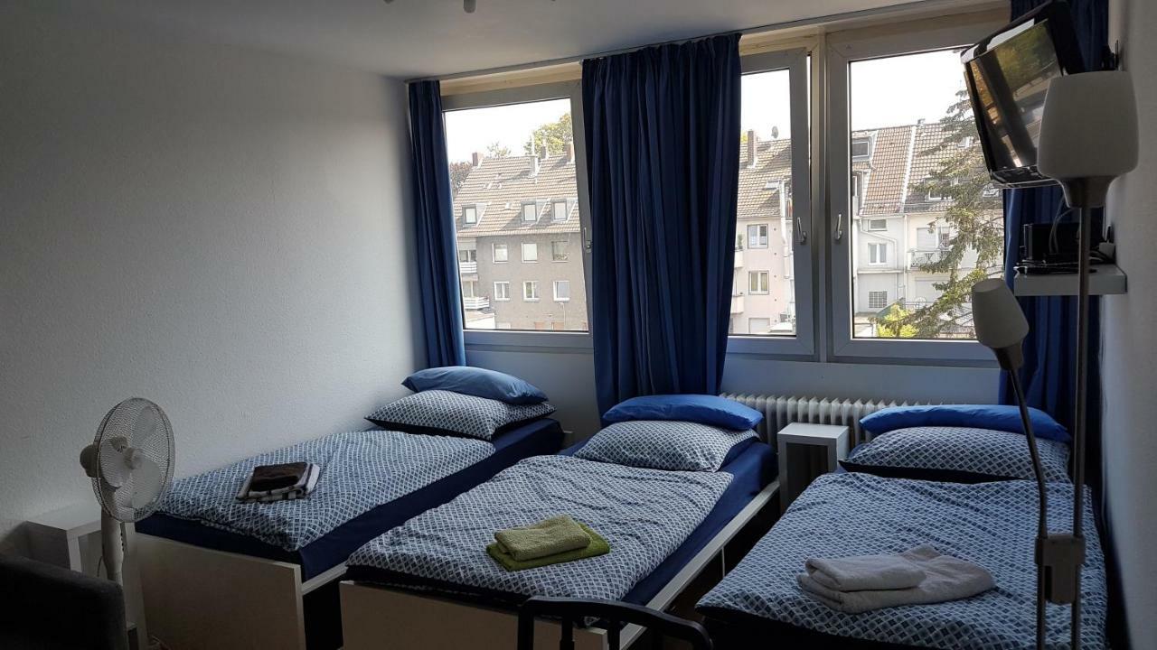 Sonniges Modernes Höhenberg Apartment